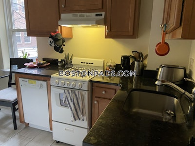 Beacon Hill 2 Beds 1 Bath Boston - $3,220