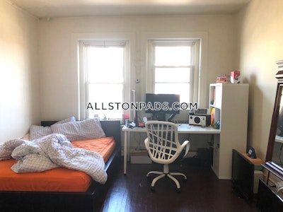 Allston Apartment for rent 5 Bedrooms 2 Baths Boston - $5,400