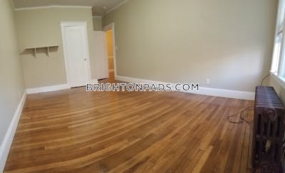 Brighton By far the most amazing 4 bed apartment available in Brighton Boston - $2,800