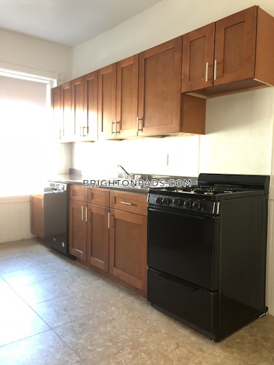 Brighton Apartment for rent 3 Bedrooms 1 Bath Boston - $3,695 50% Fee