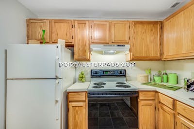 Dorchester Apartment for rent 3 Bedrooms 1.5 Baths Boston - $4,400