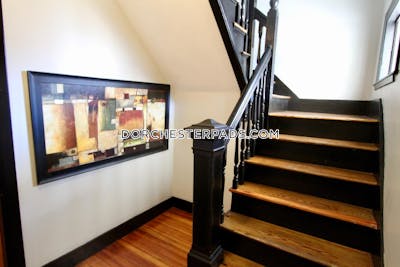 Dorchester 4 Bed 2 Bath BOSTON Boston - $3,900 50% Fee
