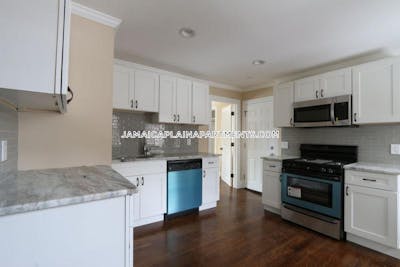 Jamaica Plain |Chilcott Place | 4 Bed \ 1 Bath | Boston - $2,995 No Fee