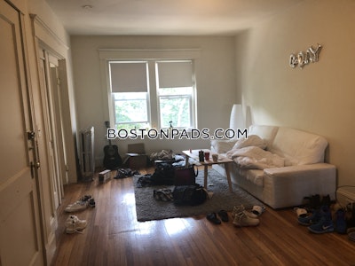 Brighton 3 Beds 1 Bath Boston - $3,675 No Fee