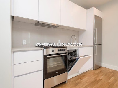 Somerville Apartment for rent 1 Bedroom 1 Bath  Winter Hill - $2,400 No Fee