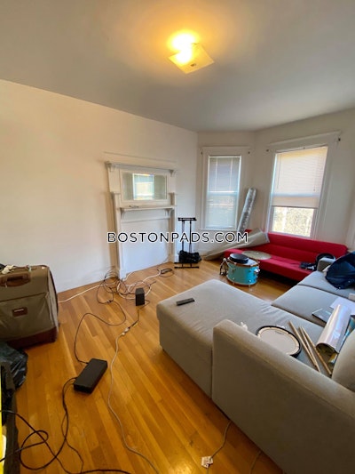 Allston 3 Beds 1 Bath Boston - $3,900