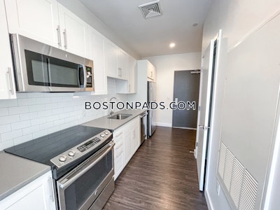 Somerville 1 Bed 1 Bath  East Somerville - $4,235 75% Fee