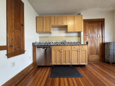 Arlington Apartment for rent 3 Bedrooms 1 Bath - $3,400