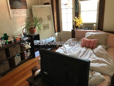 Brookline Apartment for rent 1 Bedroom 1 Bath  Washington Square - $3,475 No Fee