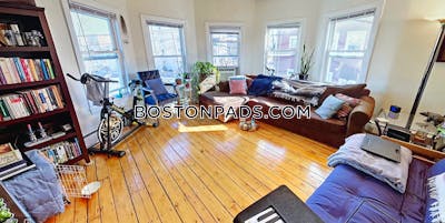Somerville Apartment for rent 1 Bedroom 1 Bath  Dali/ Inman Squares - $3,285 50% Fee