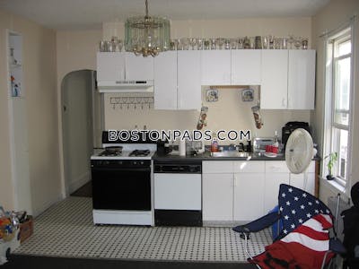 Allston/brighton Border 4 Beds 2 Baths Boston - $3,500
