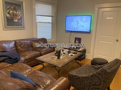 East Boston Apartment for rent 4 Bedrooms 2 Baths Boston - $4,300