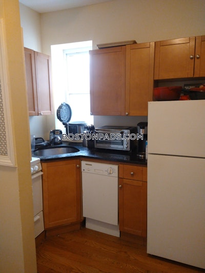 Allston Apartment for rent 2 Bedrooms 1 Bath Boston - $3,000