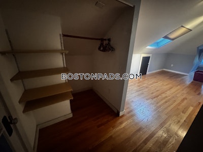 Somerville Apartment for rent 3 Bedrooms 1 Bath  West Somerville/ Teele Square - $3,900