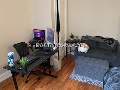 Allston Apartment for rent 2 Bedrooms 1 Bath Boston - $3,050