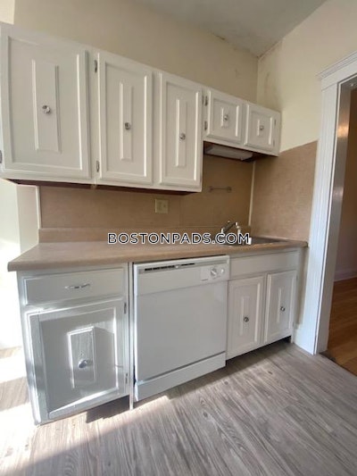 Brookline Apartment for rent 3 Bedrooms 1 Bath  Coolidge Corner - $4,100