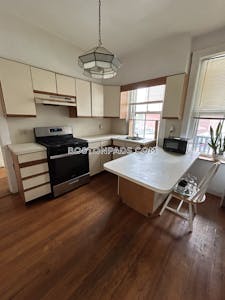 Brookline Apartment for rent 2 Bedrooms 1 Bath  Washington Square - $3,075