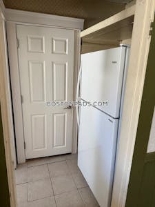 Somerville Studio No Bath  Davis Square - $3,200