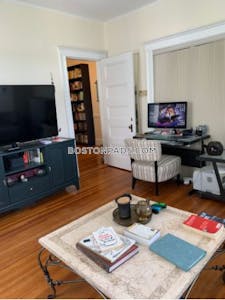 Somerville Apartment for rent 3 Bedrooms 1 Bath  Porter Square - $5,000