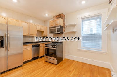 Jamaica Plain Apartment for rent 3 Bedrooms 1 Bath Boston - $5,275 No Fee