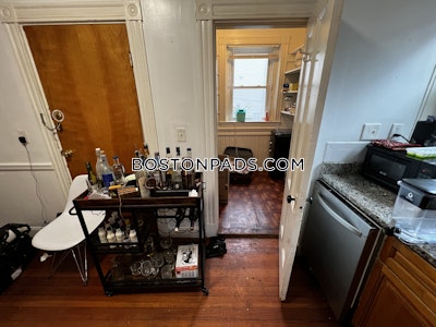 Roxbury Apartment for rent 4 Bedrooms 1 Bath Boston - $4,200 No Fee