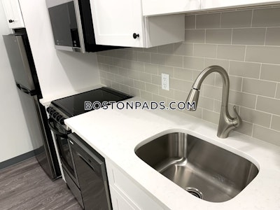 Worcester Studio 1 baths in Worcester - $1,575 No Fee