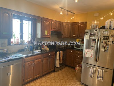 Somerville Apartment for rent 5 Bedrooms 2 Baths  Tufts - $5,875