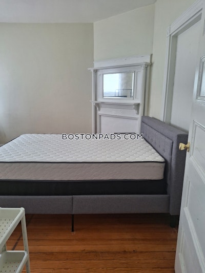 Mission Hill 3 Beds 1 Bath Boston - $4,000 No Fee
