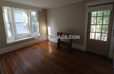 Somerville Apartment for rent 5 Bedrooms 1 Bath  Tufts - $5,000