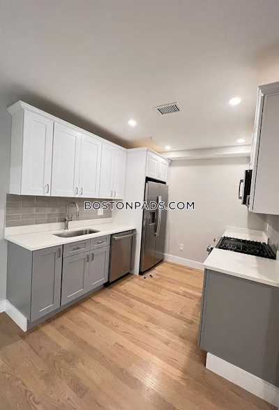 Chinatown 3 Beds 1.5 Baths Boston - $7,650 50% Fee