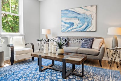 Reading 3 bedroom 1 baths Luxury in READING - $3,450 No Fee