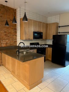 Dorchester Apartment for rent 3 Bedrooms 2 Baths Boston - $3,300 No Fee