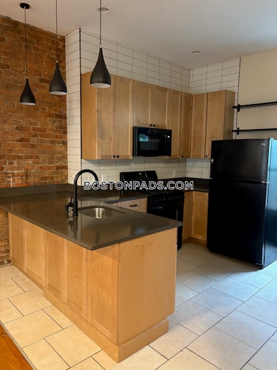 Dorchester Apartment for rent 3 Bedrooms 2 Baths Boston - $3,300 No Fee