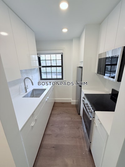 Cambridge 1 bedroom 1 baths in CAMBRIDGE  Harvard Square - $2,775 No Fee