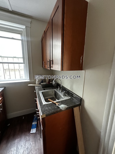 Fenway/kenmore Apartment for rent 1 Bedroom 1 Bath Boston - $2,565 No Fee
